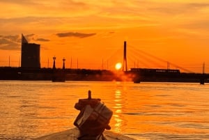 Riga Package: Canal Boat Tour + Drink & Old Town Audio Guide