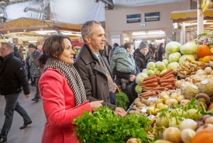 Riga: Culture and Food Tasting Tour