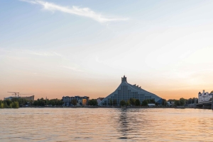 Riga: E-Foil Board Ride with Training and Equipment