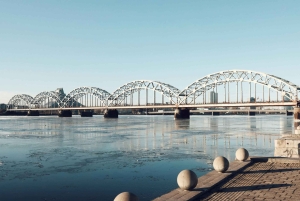 Riga: E-Foil Board Ride with Training and Equipment