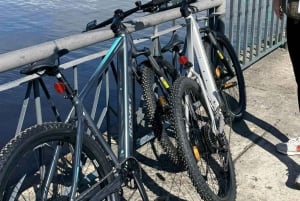 Riga : location de vélos électriques avec casque et antivol