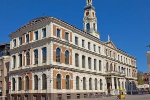 Riga: Erster Entdeckungsspaziergang und Lesespaziergang