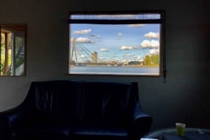 Riga: Flytande bastuupplevelse på floden Daugava