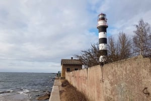 Riga: Guided Hiking Adventure