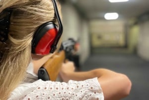 Riga Gun Experience: Transfer w obie strony i 4 sztuki broni palnej