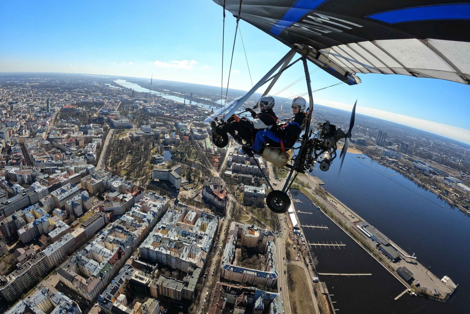 Riga: voo de asa delta de 10 minutos sobre a cidade