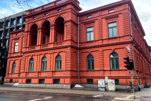 Riga: Hidden Gems and Art Nouveau Walking Tour