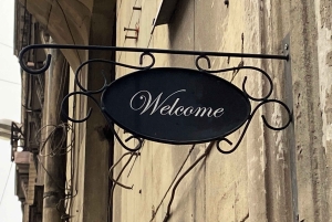 Riga: Hidden Gems and Art Nouveau Walking Tour