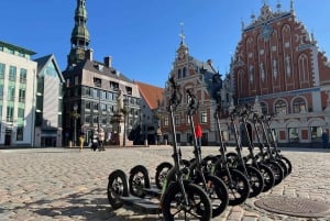 Riga højdepunkt Storhjulet e-scooter Gruppetur