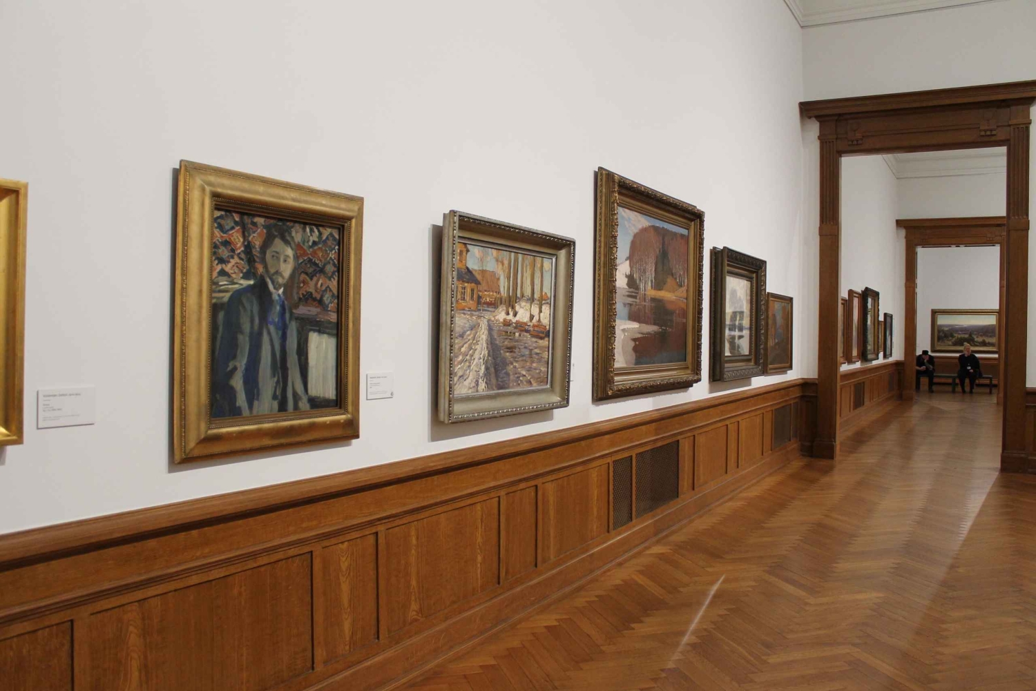 Riika: Latvian taidemuseo, illallinen ja mustan balsamin maistelu