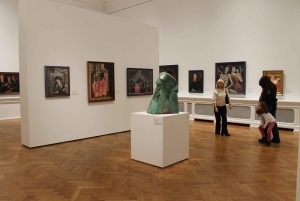 Riika: Latvian taidemuseo, illallinen ja mustan balsamin maistelu