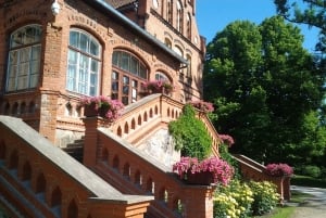 Riga: Nearby Manors and Castles Tour
