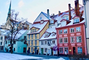 Tour guidato a piedi della città vecchia di Riga, del mercato C e dell'Art Nouveau