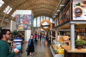 Tour guidato a piedi della città vecchia di Riga, del mercato C e dell'Art Nouveau