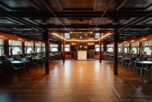 Riga: Private 3-Hour Cruise on a River Boat