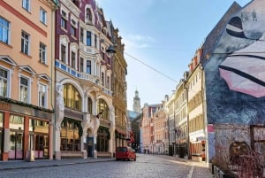 Riga: Private Architecture Tour with a Local Expert
