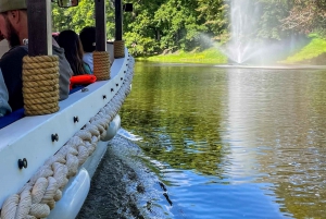 Riga: Passeio de barco particular pelo canal de Riga e pelo rio Daugava