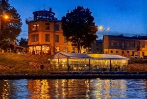 Riga : tour en bateau privé du canal de la ville et de la rivière Daugava