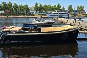 Riga: Private Boat Tour City Canal and Daugava River