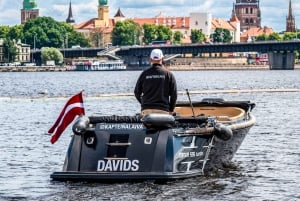 Riga: Private Boat Tour City Canal and Daugava River