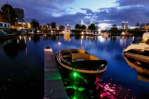 Riga: Private Boat Tour City Canal and Daugava