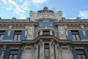 Riga: Private City Highlights Tour by Car