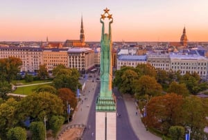 Riga: Private Exclusive History Tour with a Local Expert