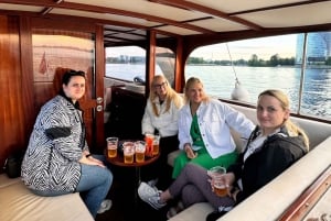 Riga: private VIP boat tour ''Through 19 Bridges''