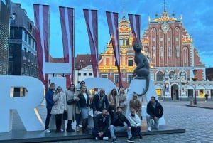 Riika: Pubikierros paikallisen oppaan kanssa