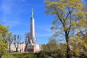 Riga Package: Canal Boat Tour + Drink & Old Town Audio Guide