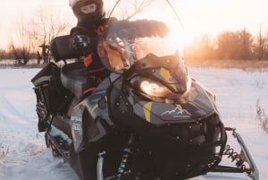 Riga : aventure en motoneige avec transfert