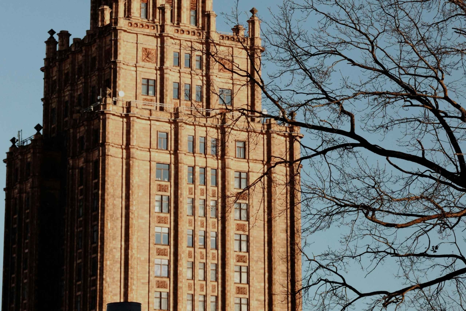 Riga: Soviet Tour with Food Tasting and Museum Entry