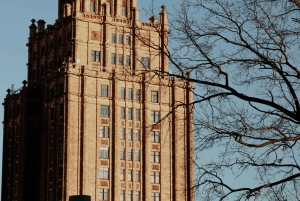 Riga: Soviet Tour with Food Tasting and Museum Entry