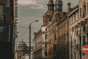 Riga: Soviet Tour with Food Tasting and Museum Entry