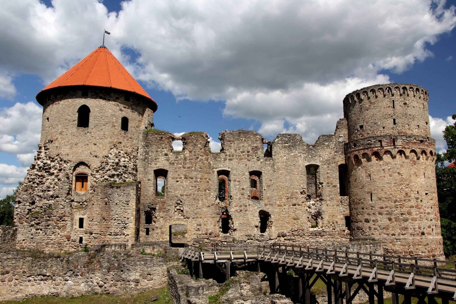 Riga till Sigulda & Cesis: Utforska Lettlands medeltida slott