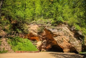 Riga til Sigulda og Cesis: Utforsk Latvias middelalderslott
