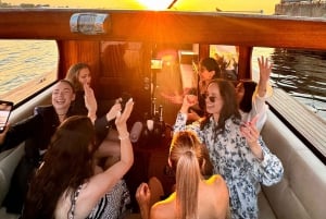 Riika: Yksityinen VIP-venekierros Daugava-joella