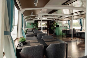 Solnedgangstur til Sea Gates – Elvecruise i Latvia