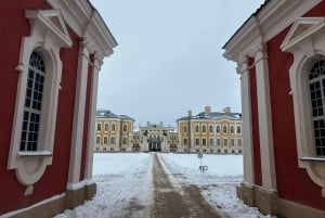 Vilnius to Riga Hill of Crosses, Rundale Palace Bauska castl