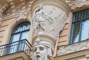 Tour a piedi della splendida architettura Art Nouveau di Riga