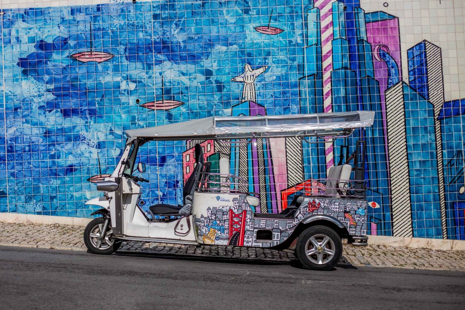 2h Old Lisbon Tuk Tuk Tour