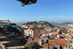 Passeio turístico de 4 horas de TukTuk em Lisboa - Belém, com recolha gratuita