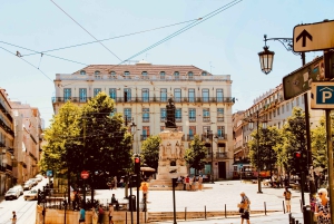 Passeio turístico de 4 horas de TukTuk em Lisboa - Belém, com recolha gratuita