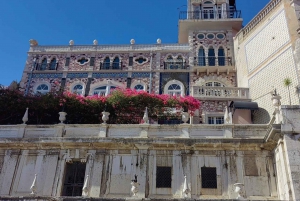 Lisbon: old town sightseeing Tuk-Tuk Tour