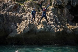 Arrábida Natural Park: Coasteering Trip with Speedboat Ride