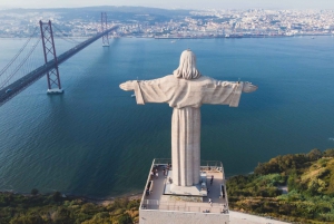 Lisbon Walking Tour with a Local