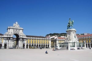 Best of Lisbon Walking Tour: Rossio, Chiado & Alfama