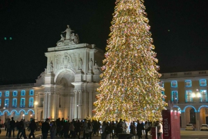 Jouluvalokierros Lissabonissa tuk-tukilla