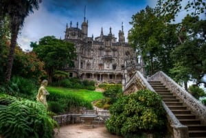 Lisbon: Sintra, Pena Palace, Regaleira & Monserrate Day Trip