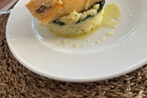 Cruise på restaurantbåt med middag, åpen bar og DJ